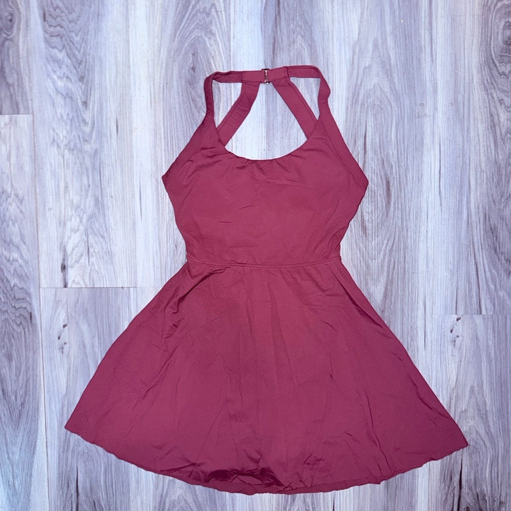 Halara SoftlyZero Airy Backless Twisted InstantCool Active Dress L Burgundy Red